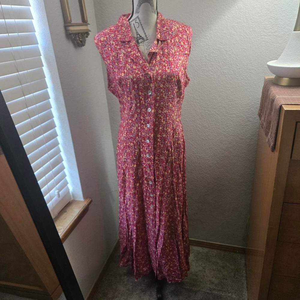 Robbie Bee 90s Butter Mom dress